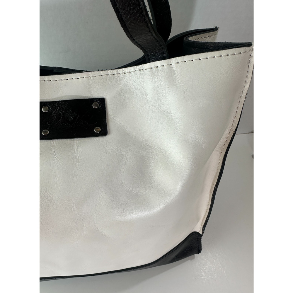 Patricia Nash Colorblock Toscano Large Tote Bag Black Ivory Handbag *No Tassels - Picture 4 of 16